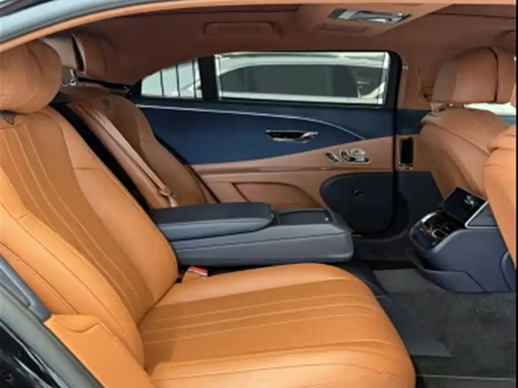 BENTLEY FLYING SPUR PLUG IN HYBRID