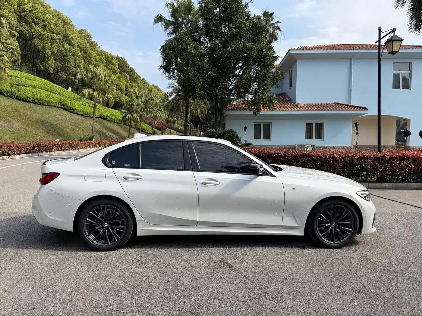 BMW 3 Series 2020 Facelift 325i M Sport Night Edition фото 10