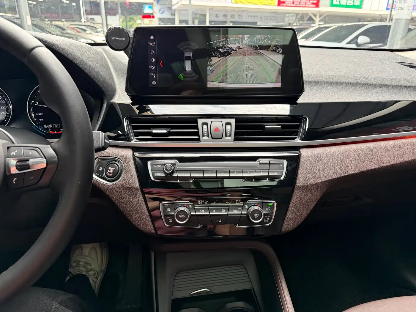 BMW X1 2022 sDrive25Li Leading фото 6