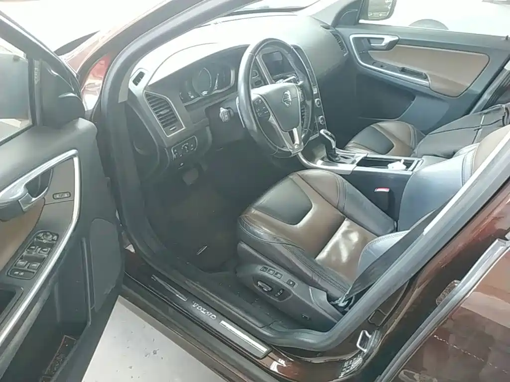 Volvo XC60 (Import) 2014 2014 T5 Wisdom & Elegance