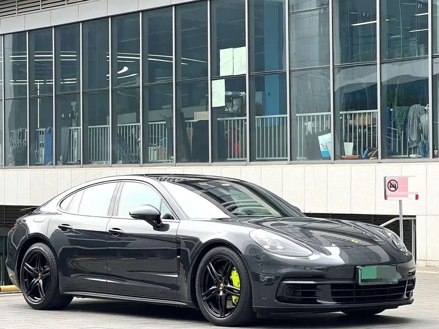 PORSCHE PANAMERA NEW ENERGY
