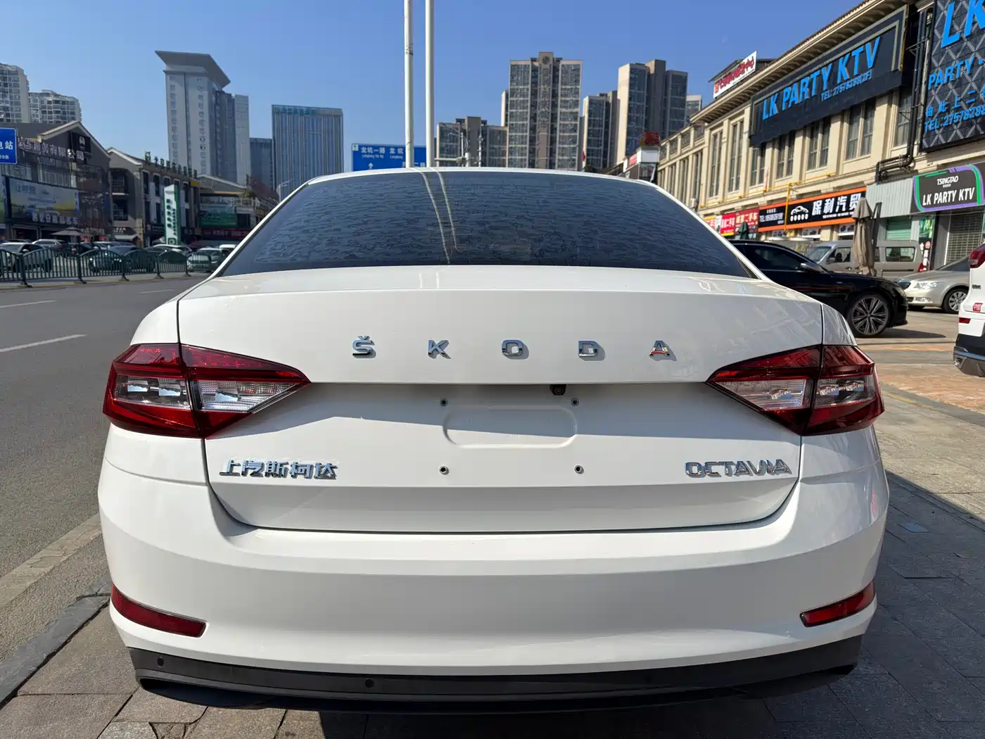 Škoda Octavia 2019 1.5L Automatic Smart Comfort China VI фото 5