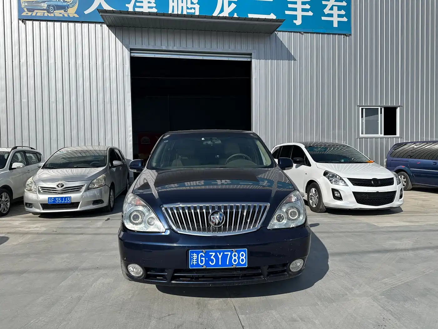 Buick GL8 2014 2.4L Classic Edition фото 2