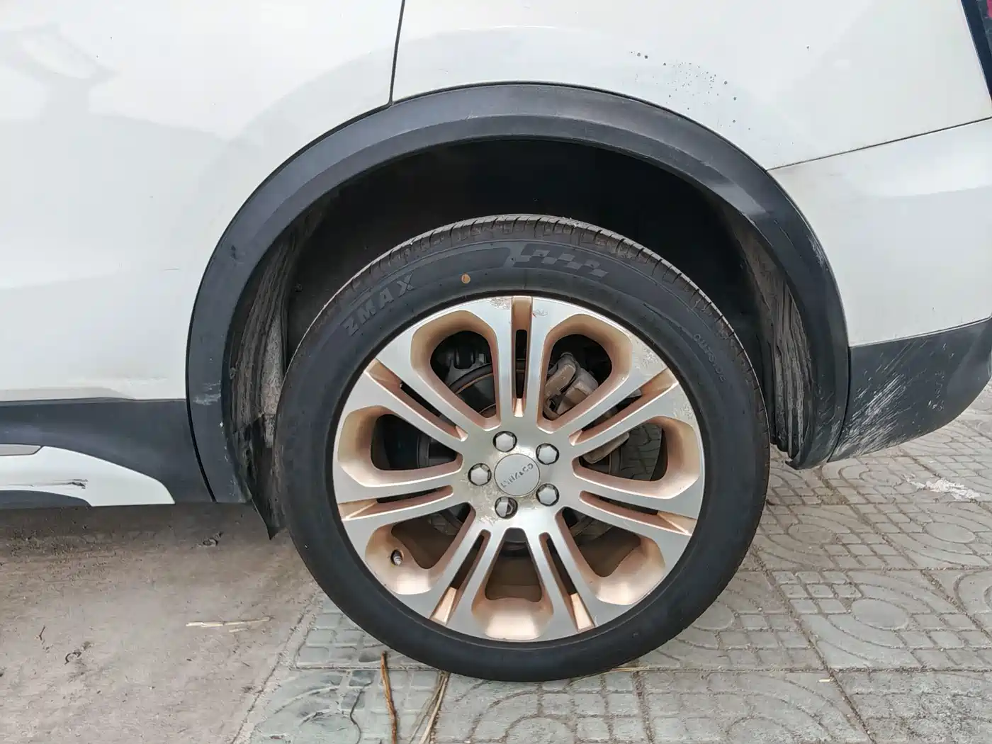 Lynk & Co 01 2018 2017 2.0T 2WD Pro Version