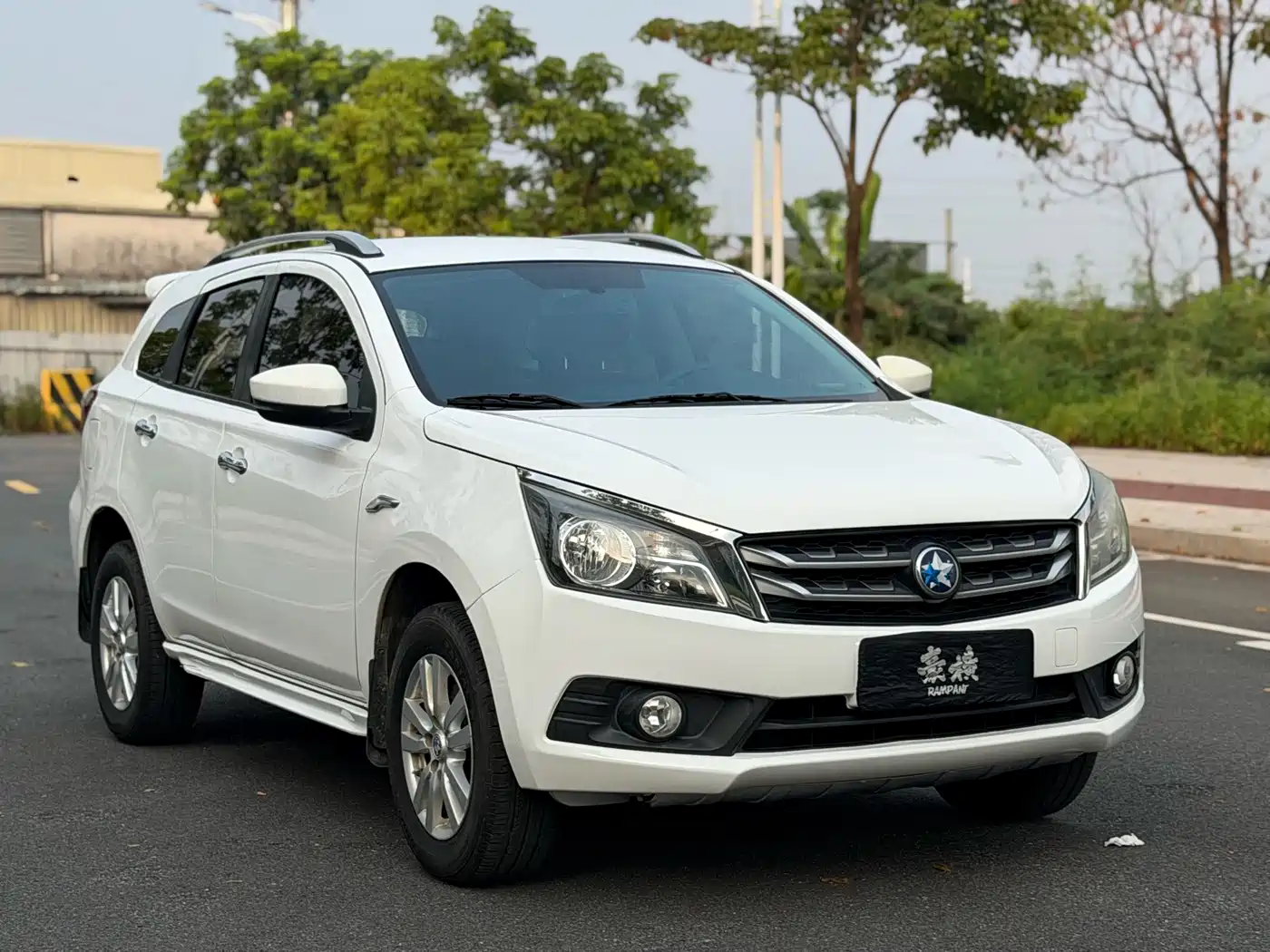 Venucia T70 2017 2016 2.0L CVT Rui Xing Edition