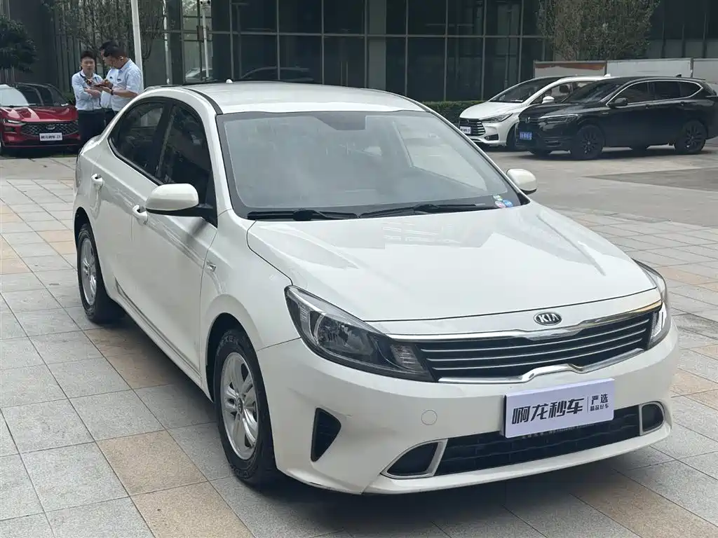 Kia Forte 2019 1.6L Auto Trend Edition China VI фото 4