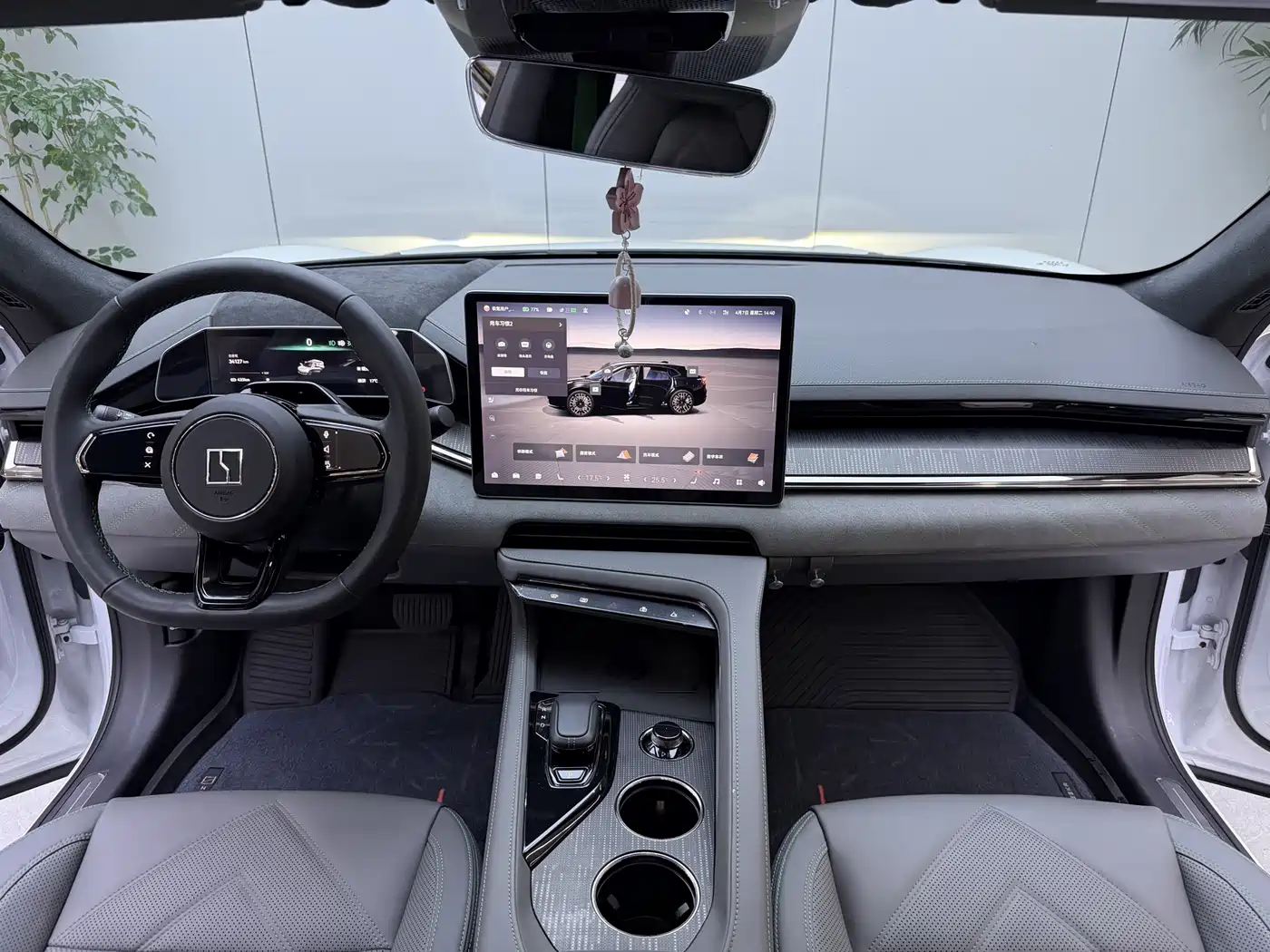 ZEEKR EXTREME KRYPTON 001