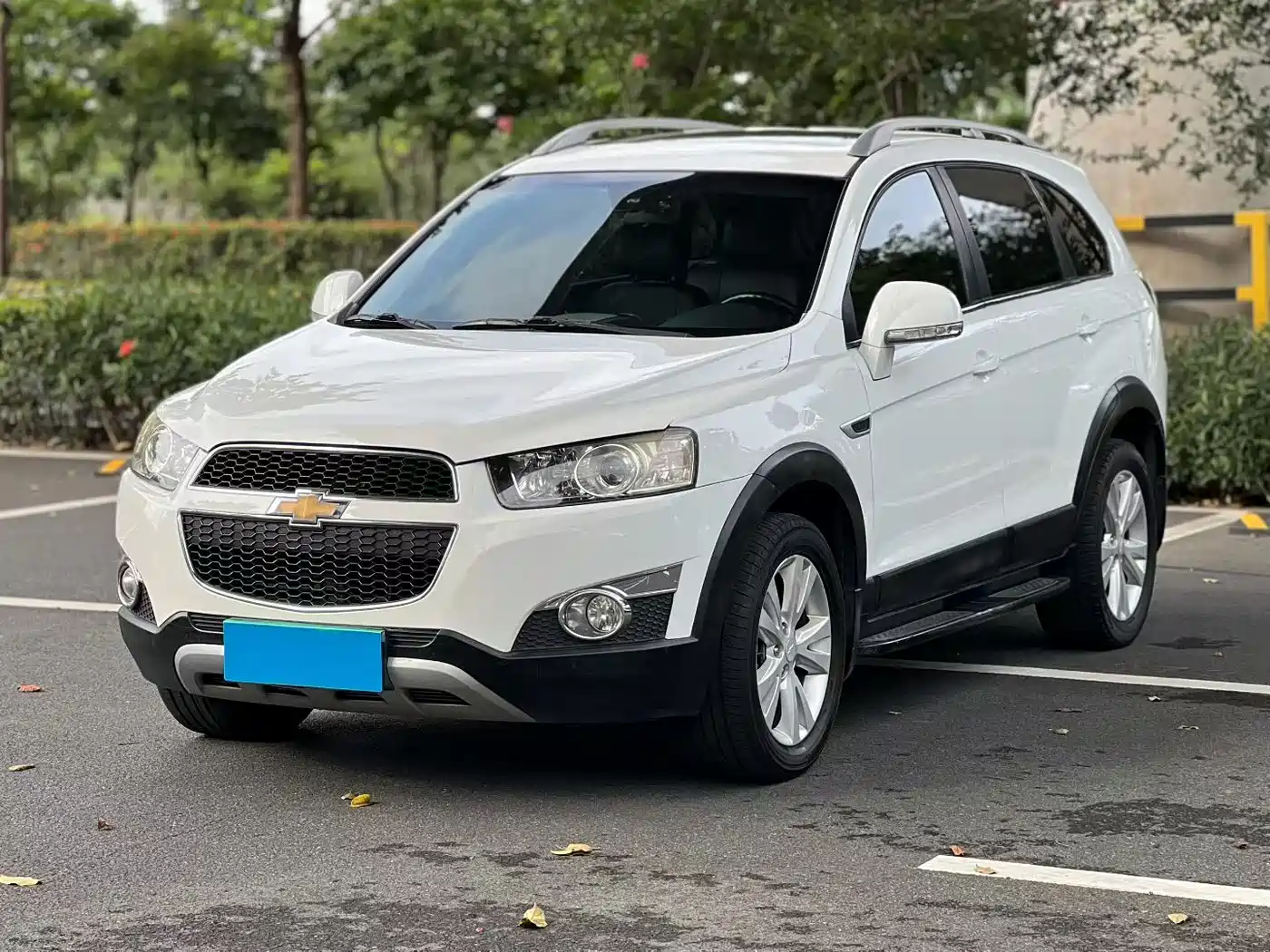 Chevrolet Captiva 2013 2014 2.4L 4WD Flagship 7-seater