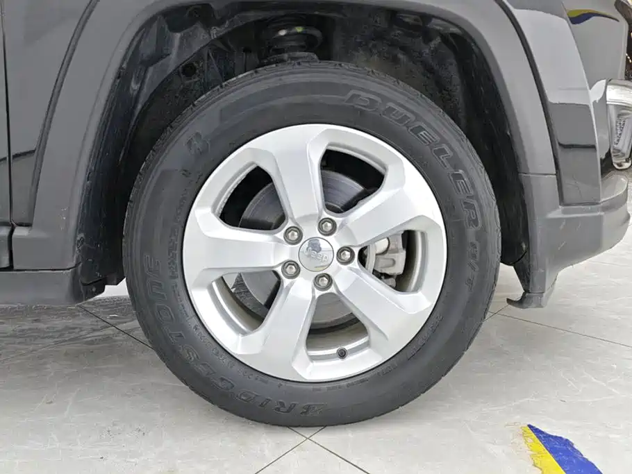 Jeep Compass 2020 2019 220T Automatic Joy Edition