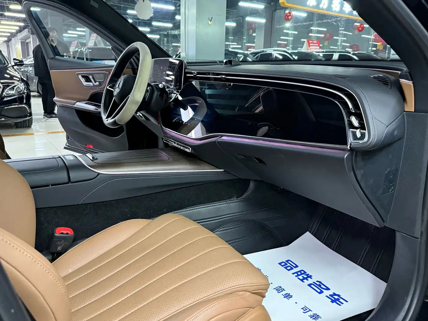 Mercedes-Benz E-Class 2024 Model E 300 L Luxury фото 16
