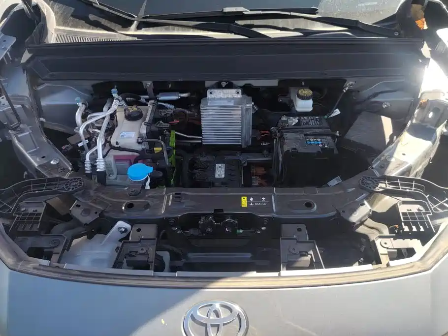 Фото 10 - Toyota bZ3X