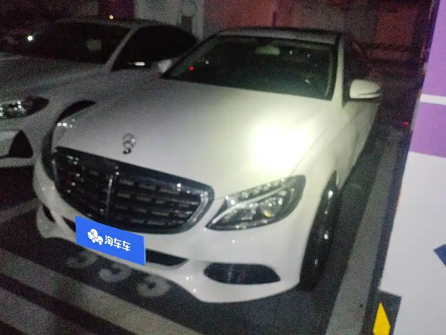 Фото 1 - Mercedes-Benz C-Class