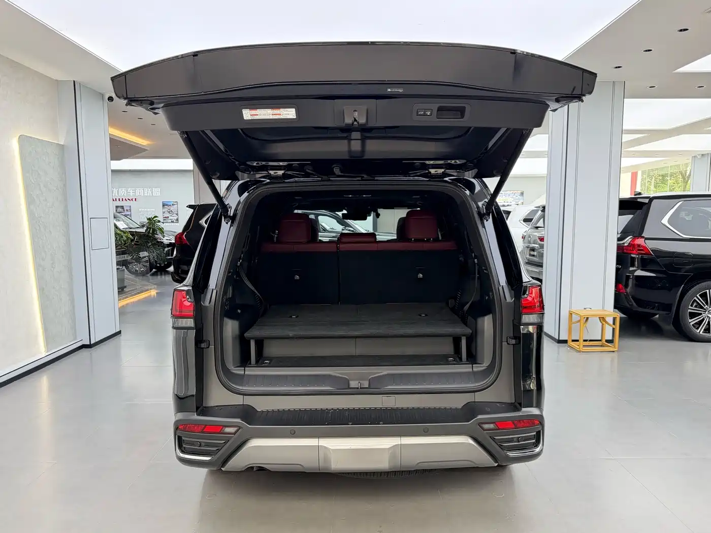 Lexus LX 2025 2025 700h Boundary Edition