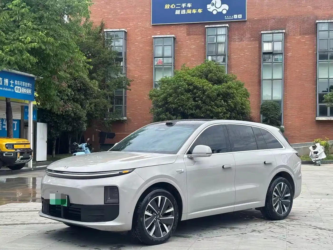 Li Auto L6