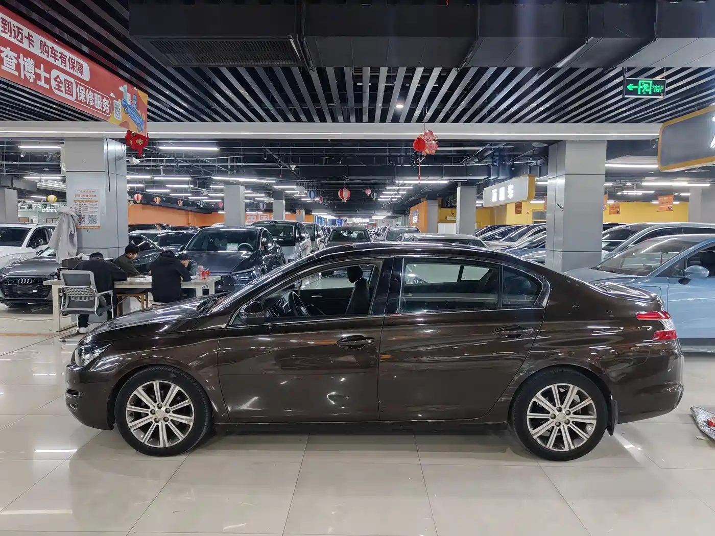 Peugeot 408 2014 1.8L Automatic Luxury Edition фото 7