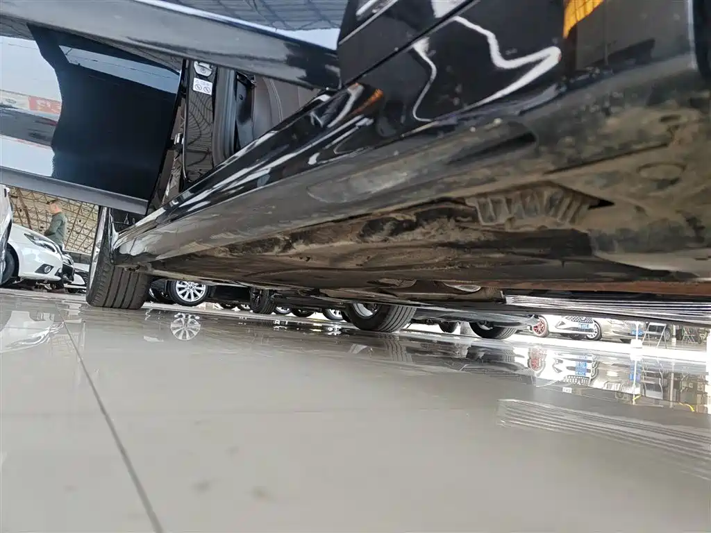 BMW 5 Series 2020 525Li M Sport Package фото 19