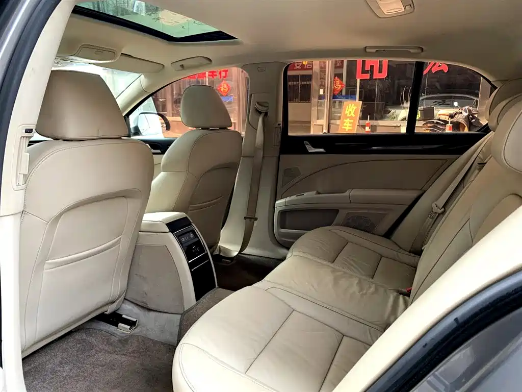 Škoda Superb 2009 2.0TSI Automatic Premium фото 8