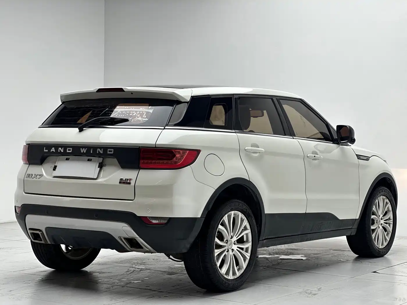 Landwind X7 2017 2015 2.0T Panorama Premium