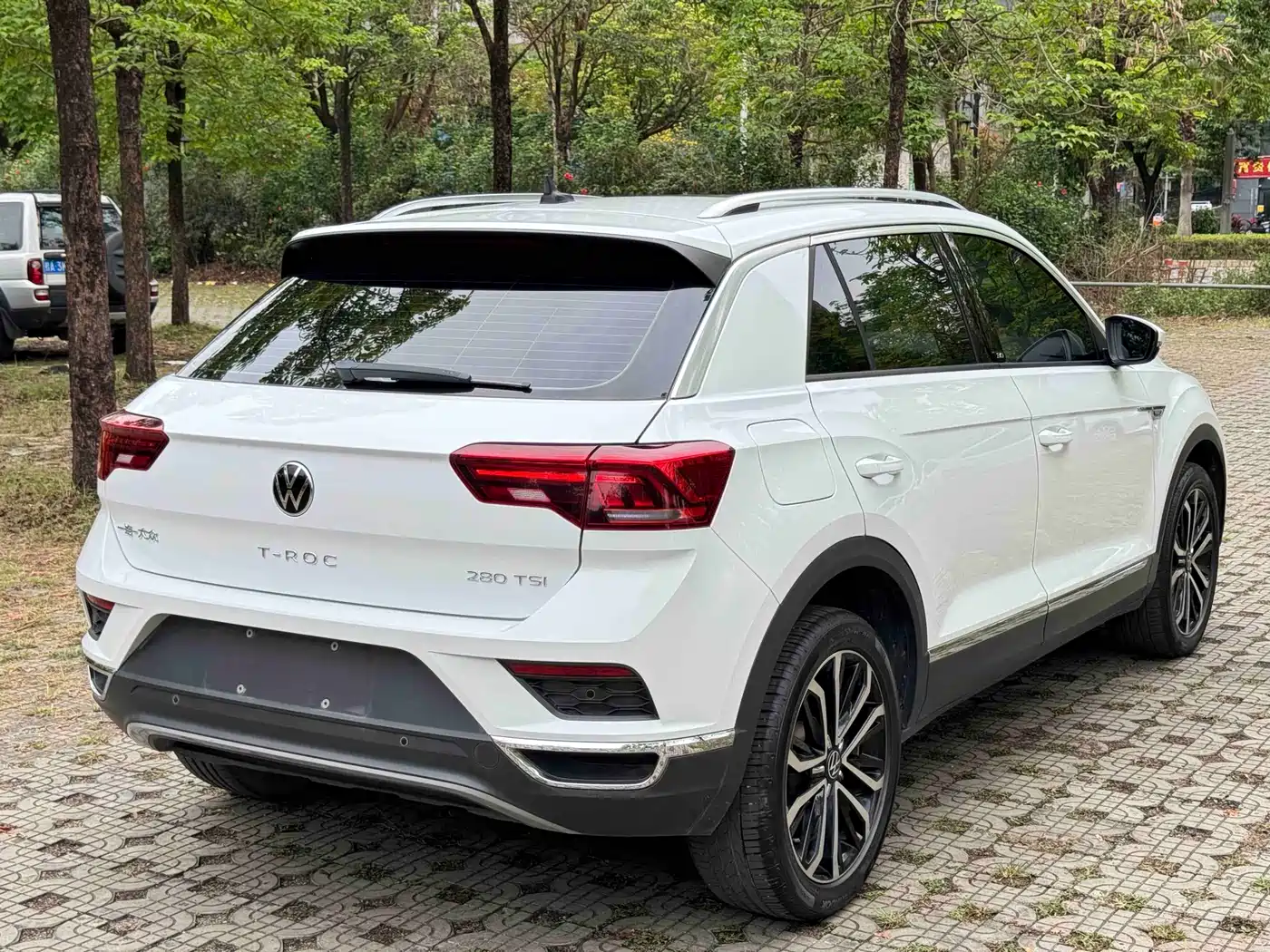 Volkswagen T-ROC 2022 280TSI DSG 2WD Comfort PLUS фото 6