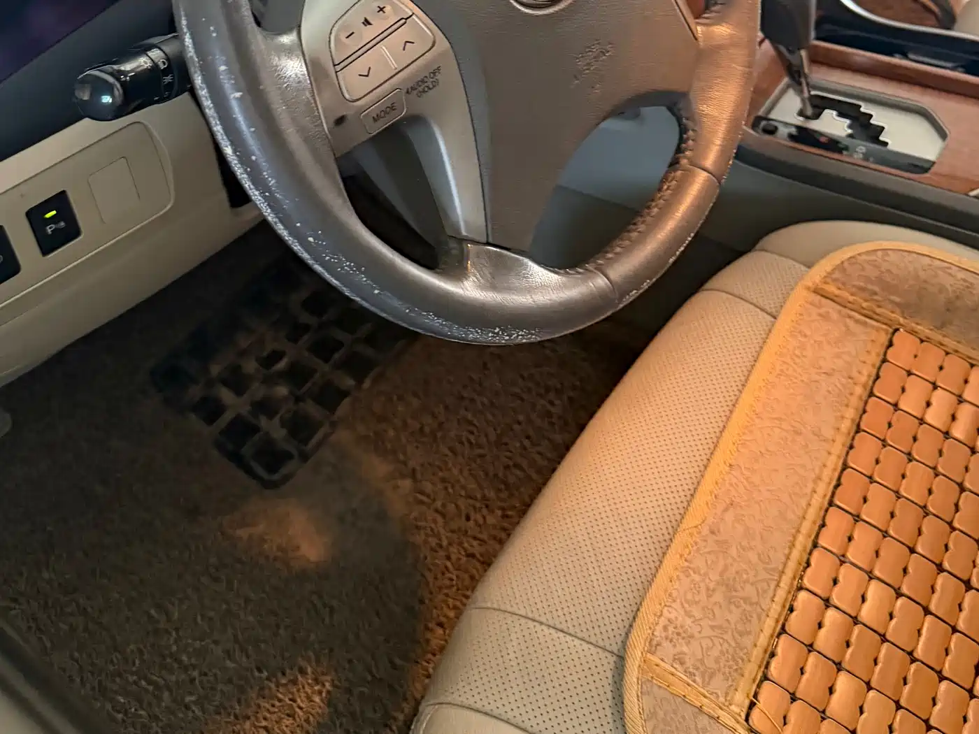 Toyota Camry 2010 240G Luxury Edition фото 5