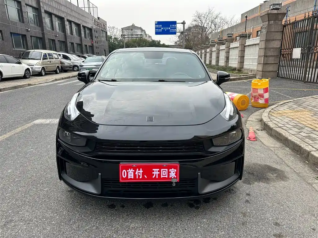 Lynk & Co 03 2019 1.5TD DCT Power Edition China VI фото 2