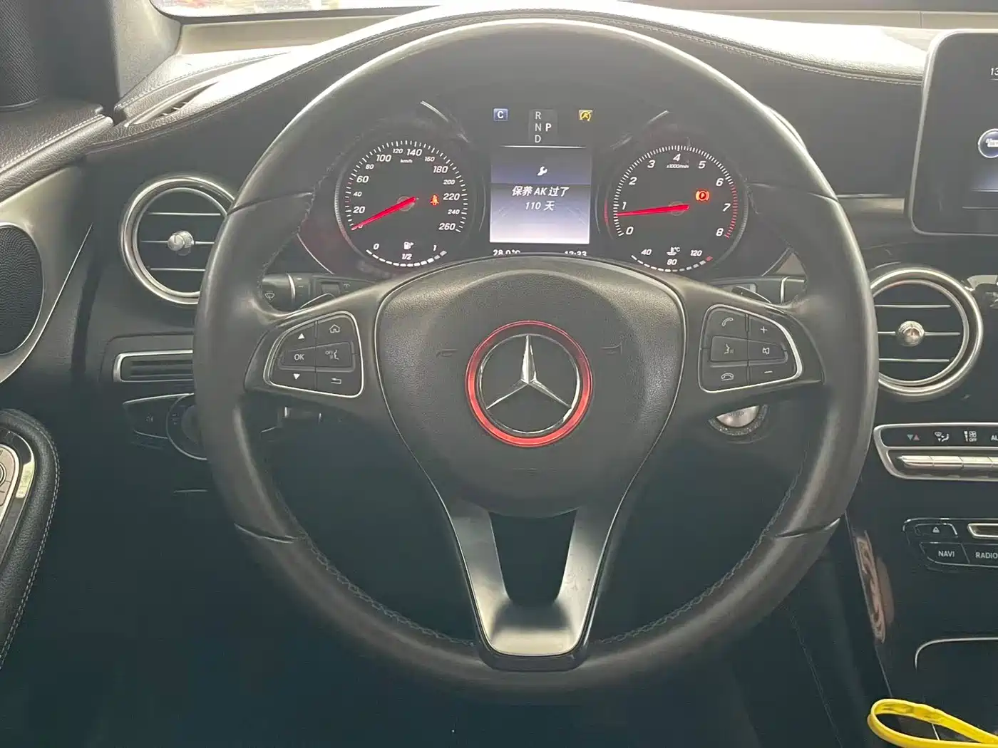 Mercedes-Benz GLC 2016 GLC 200 4MATIC фото 16