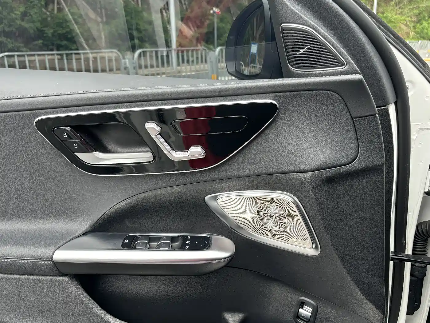 Mercedes-Benz C-Class 2025 C 260 L Night Sport Edition фото 10