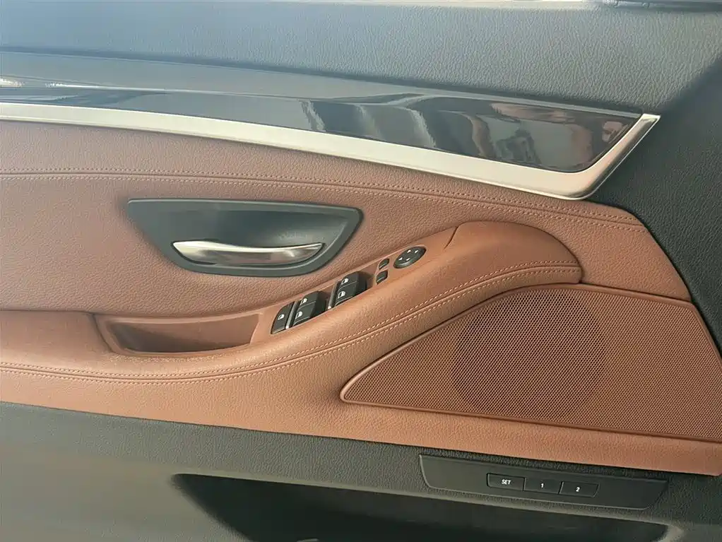 BMW 5 Series 2014 520Li Elegance фото 11