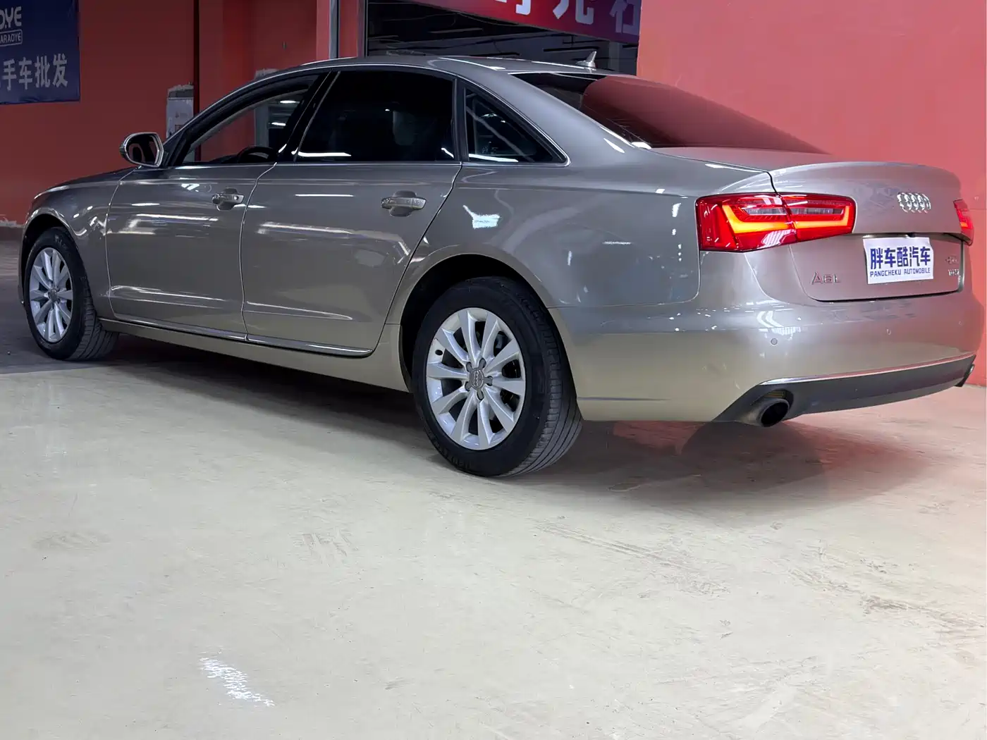 Audi A6L 2014 TFSI Standard фото 15