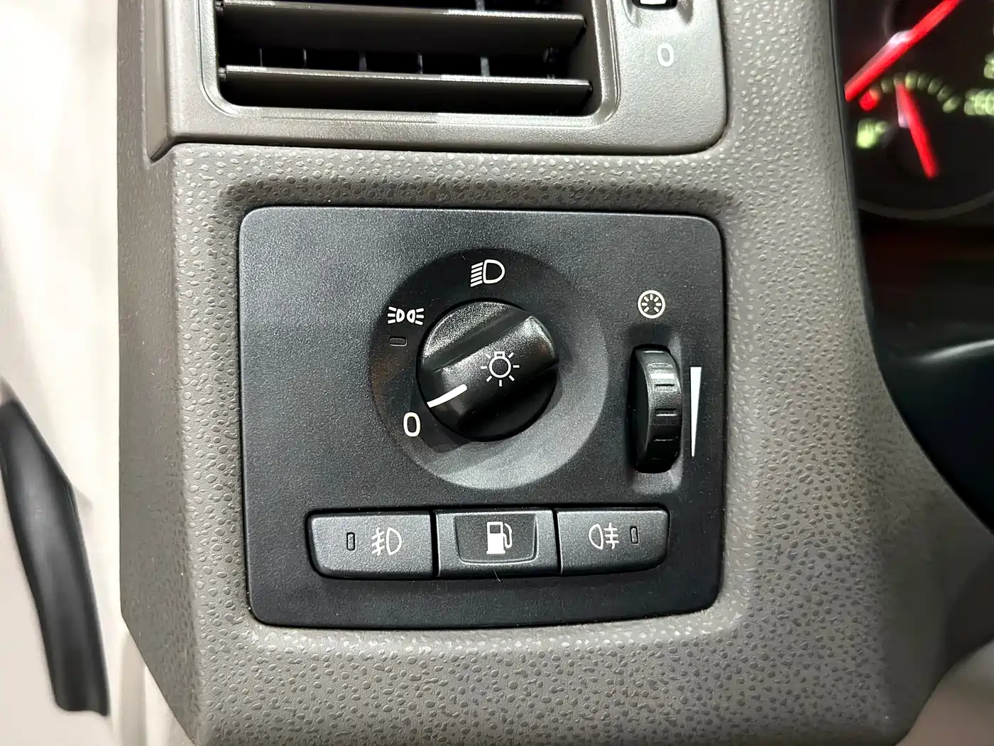 Volvo S40 2012 2011 2.0L Auto Elegance