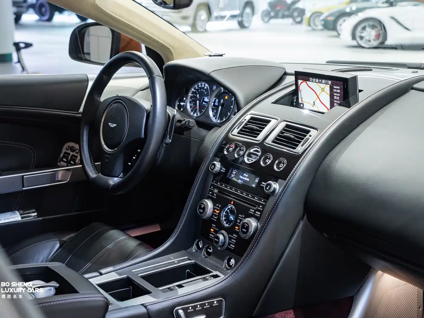 Aston Martin Virage 2012 6.0 Coupe фото 44