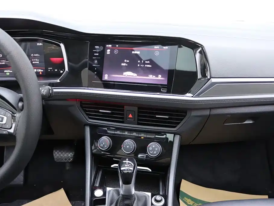 Volkswagen Sagitar 2021 280TSI DSG Comfort Smart Connect Edition фото 25