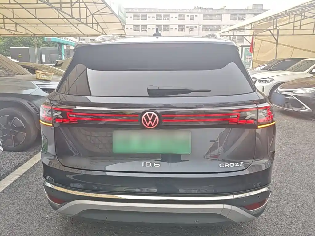 Volkswagen ID.6 CROZZ 2021 2021 Long Range PURE+ Edition