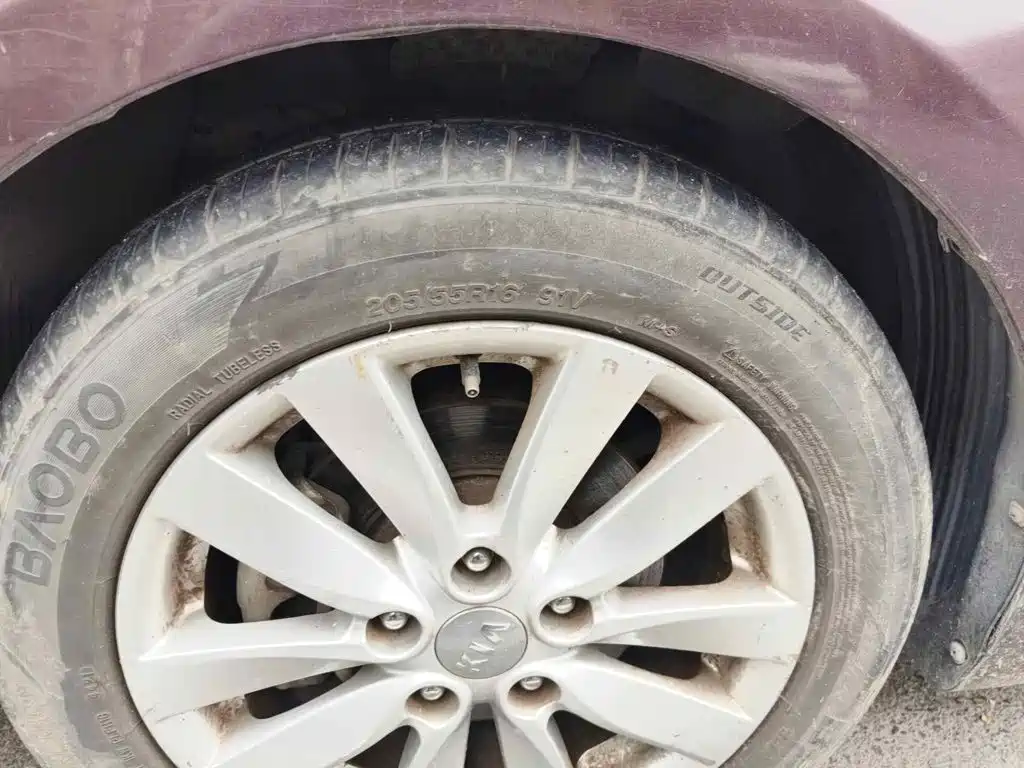 Kia K3 2013 2013 1.6L Manual GLS