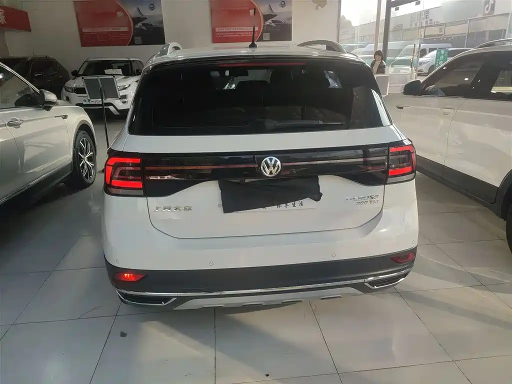 Volkswagen T-Cross 2019 280TSI DSG Comfort Edition фото 6