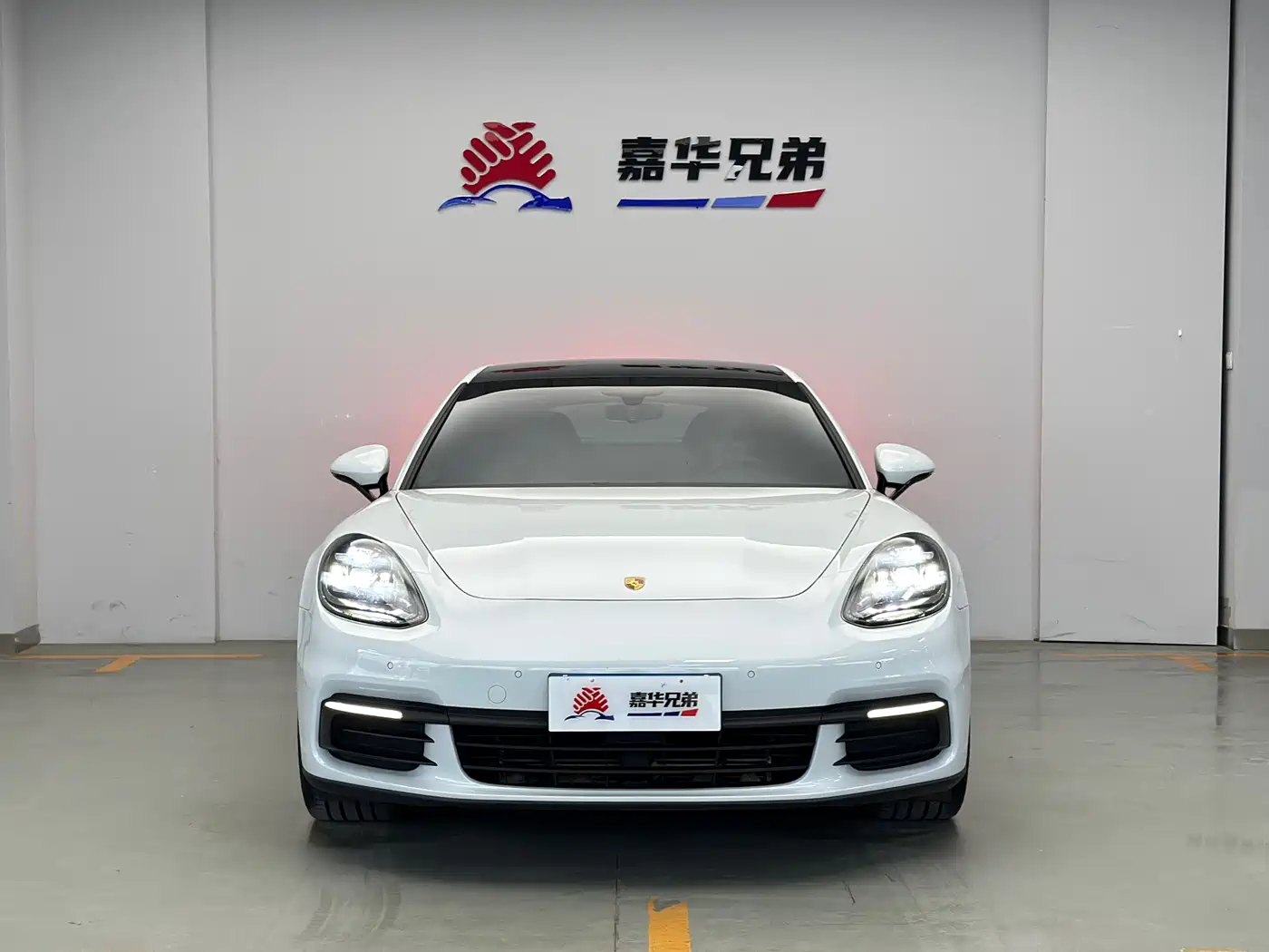Porsche Panamera 2017 Panamera 3.0T фото 5