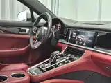 Фото 42 - Porsche Panamera