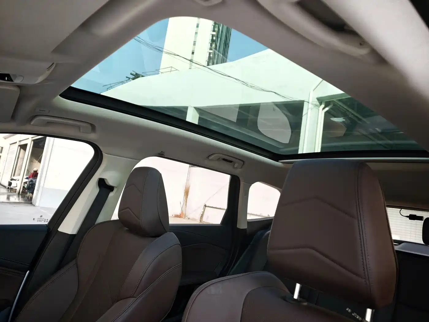BMW iX1 2025 eDrive25L X Design Package фото 15