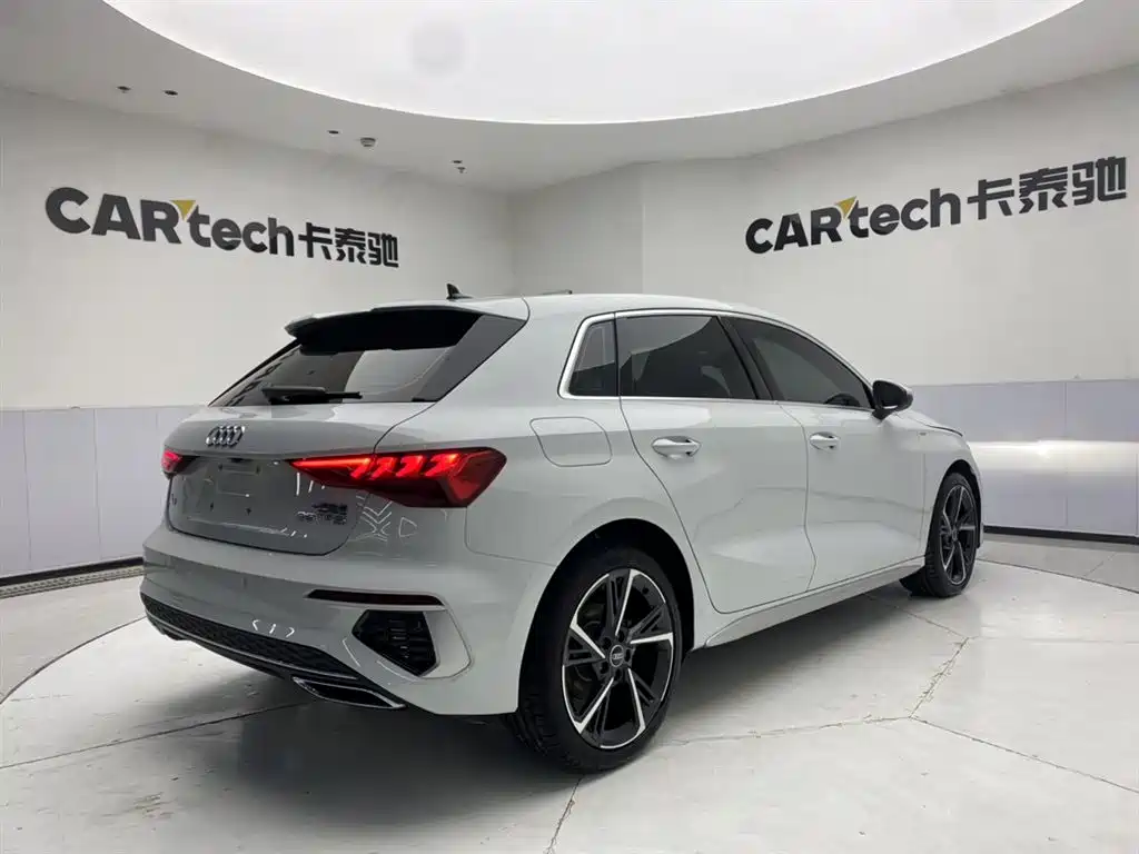 Audi A3 2024 Model Sportback 35 TFSI Fashion Sport фото 5