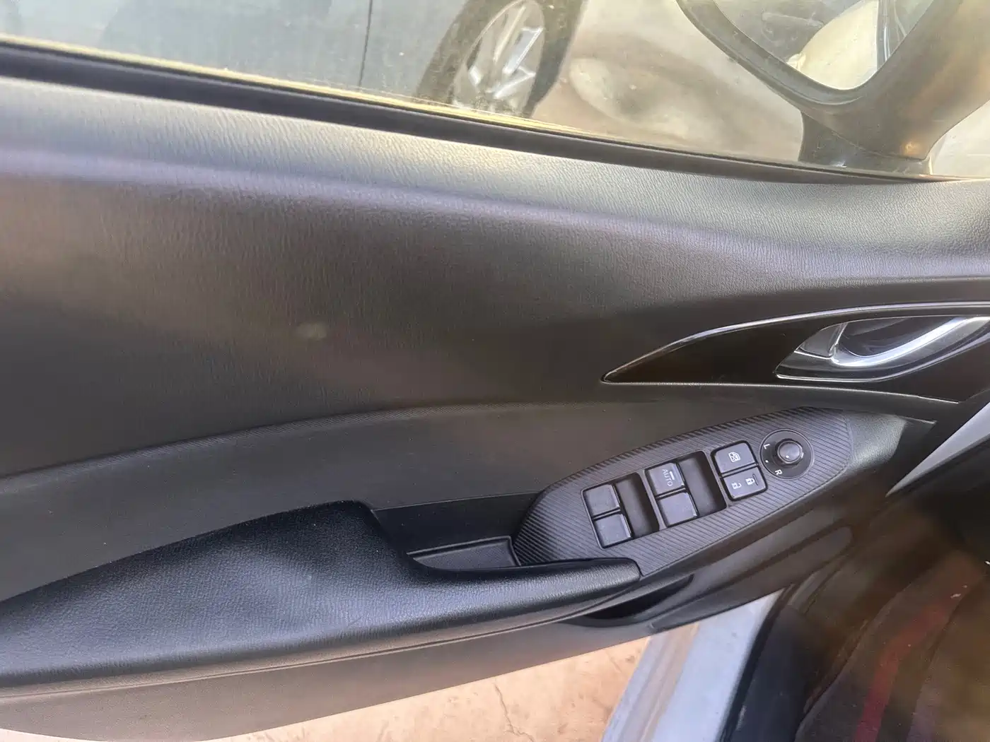 Mazda Mazda 3 2014 2014 Sedan 1.5L Automatic Luxury