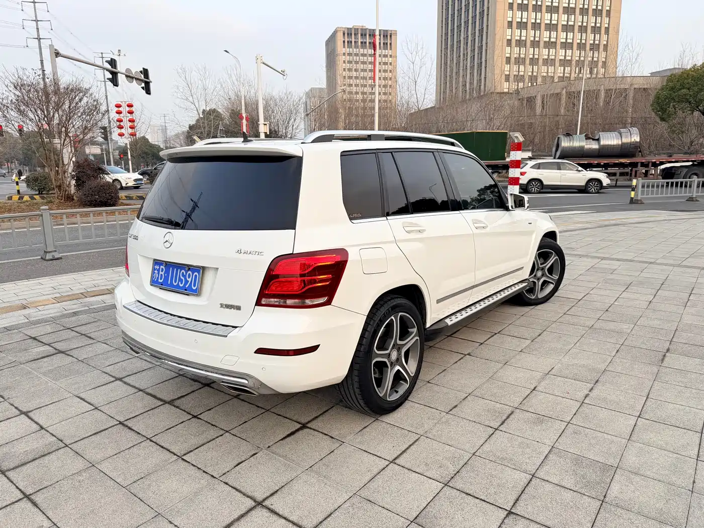 Mercedes-Benz GLK-Class 2015 GLK 300 4MATIC Fashion Ultimate Edition фото 4