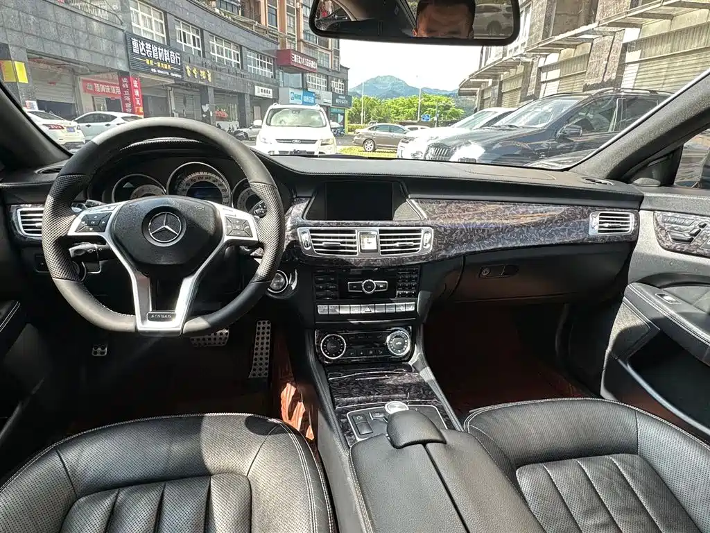 Mercedes-Benz CLS 2012 CLS 350 CGI фото 4