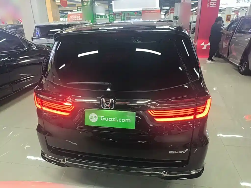 Honda Elysion 2024 2024 2.0L e:HEV Luxury Edition