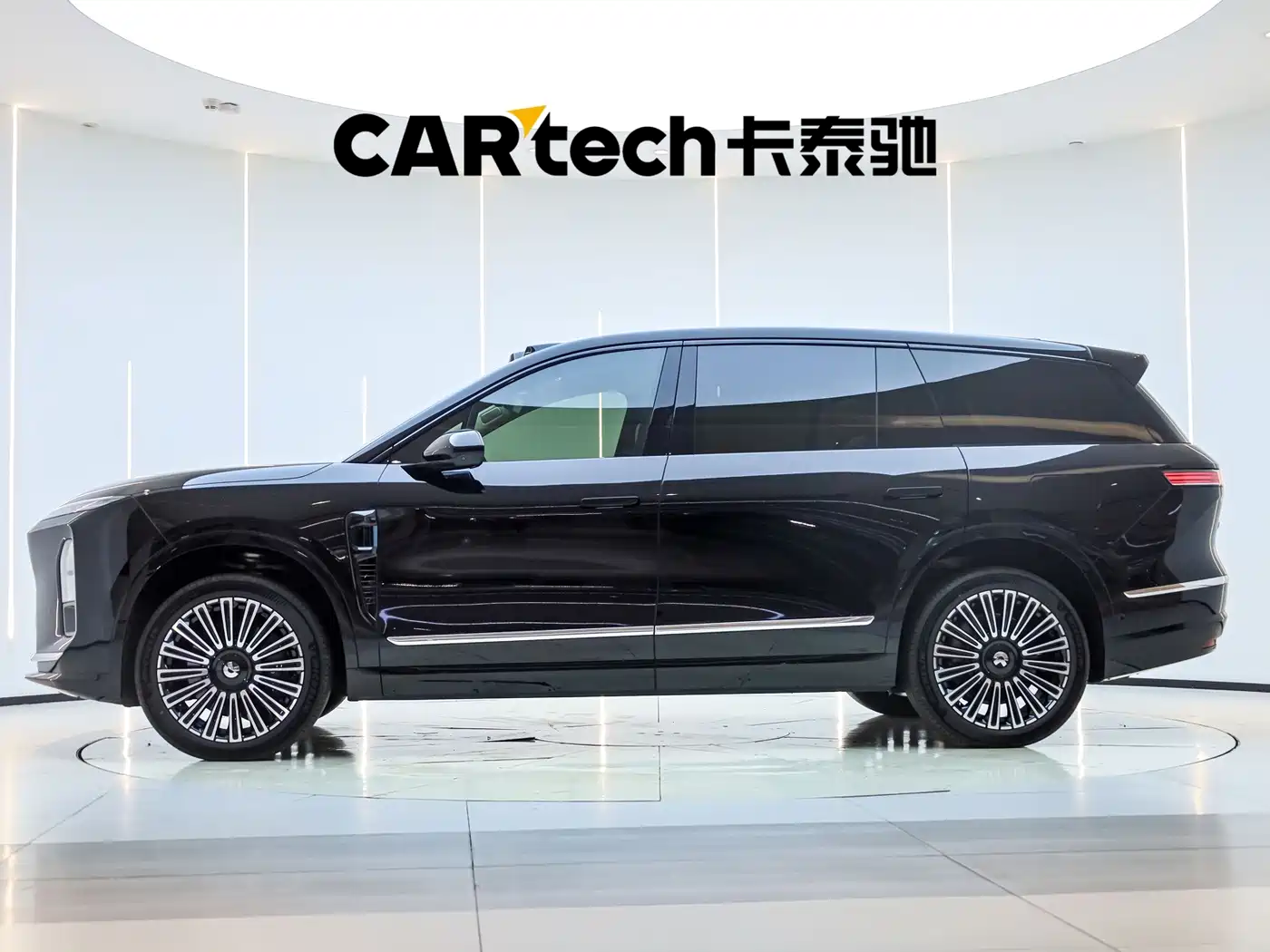 NIO ES8 2026 2025 Model 6-Seat Executive Luxury Edition