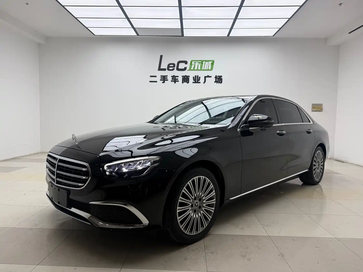 Mercedes-Benz E-Class 2021 E 300 L Fashion
