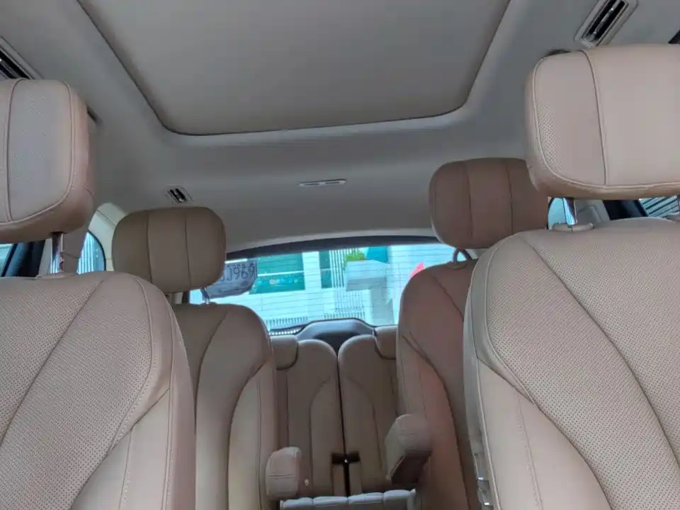 AITO Wenjie AITO M7 2024 1.5T Smart AWD Max 6-Seater фото 13