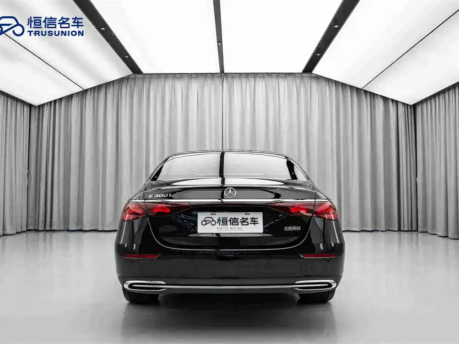 Mercedes-Benz E-Class 2026