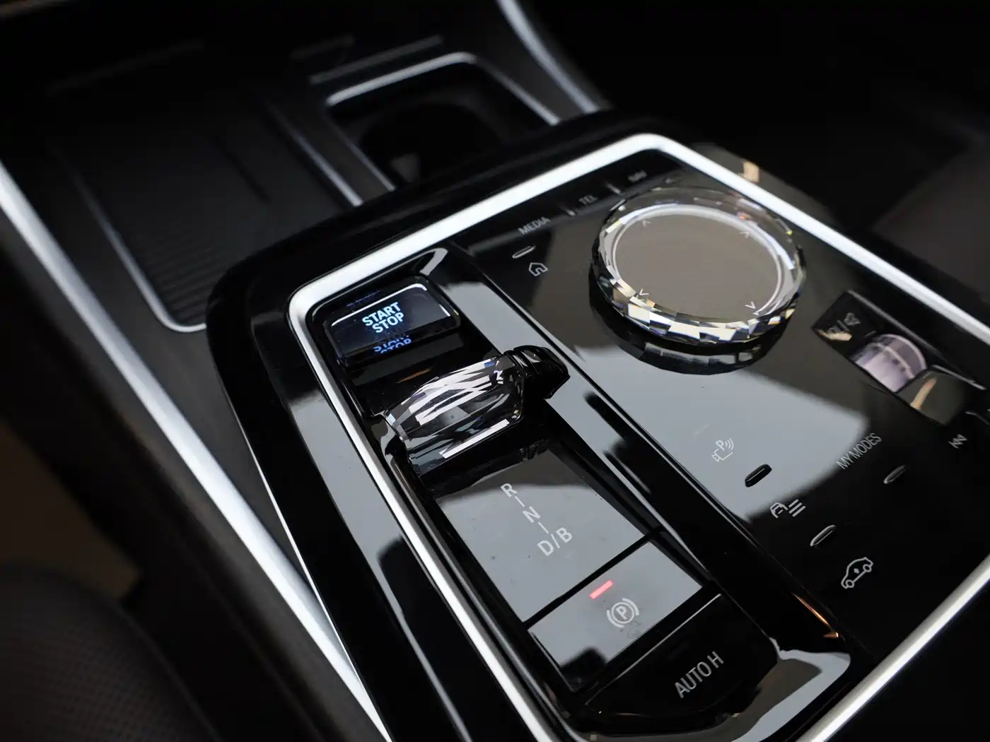 BMW i7, миниатюра 22