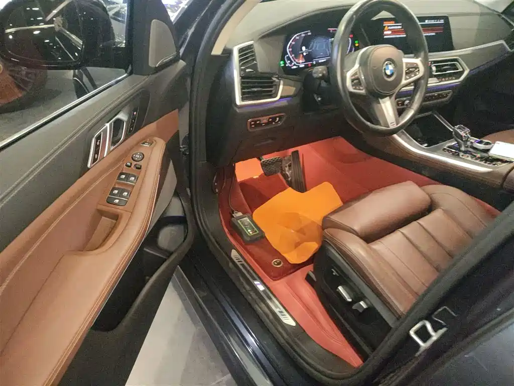 BMW X5 (Import) 2021 Facelift xDrive40i M Sport Package фото 12