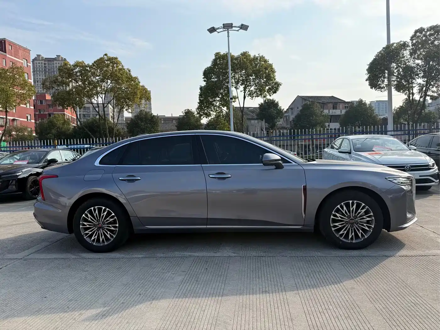 Hongqi H5 2023 1.5T DCT Smart Connect Flag Rhythm фото 7